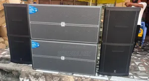 Double Bass And Single Bass Speakers