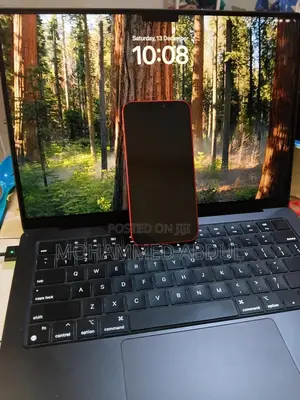 New Apple iPhone 11 128 GB Red