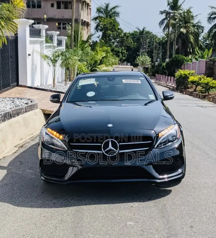 Mercedes-Benz C300 Sport 4Matic Sedan AWD (2.0L 4cyll 7A) 2016 Black