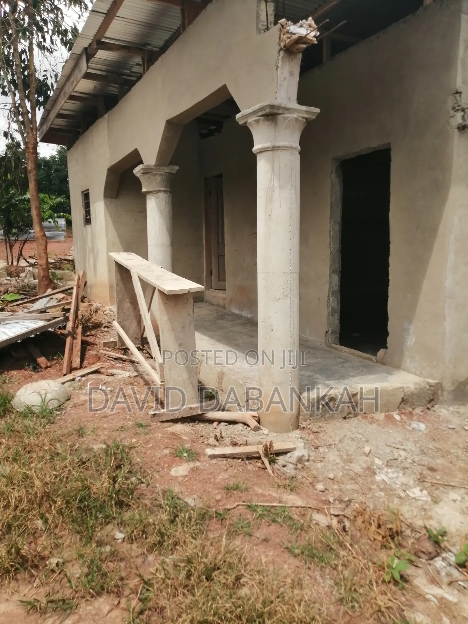 Poultry Structure and Fish Pond