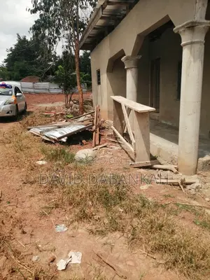 Poultry Structure and Fish Pond