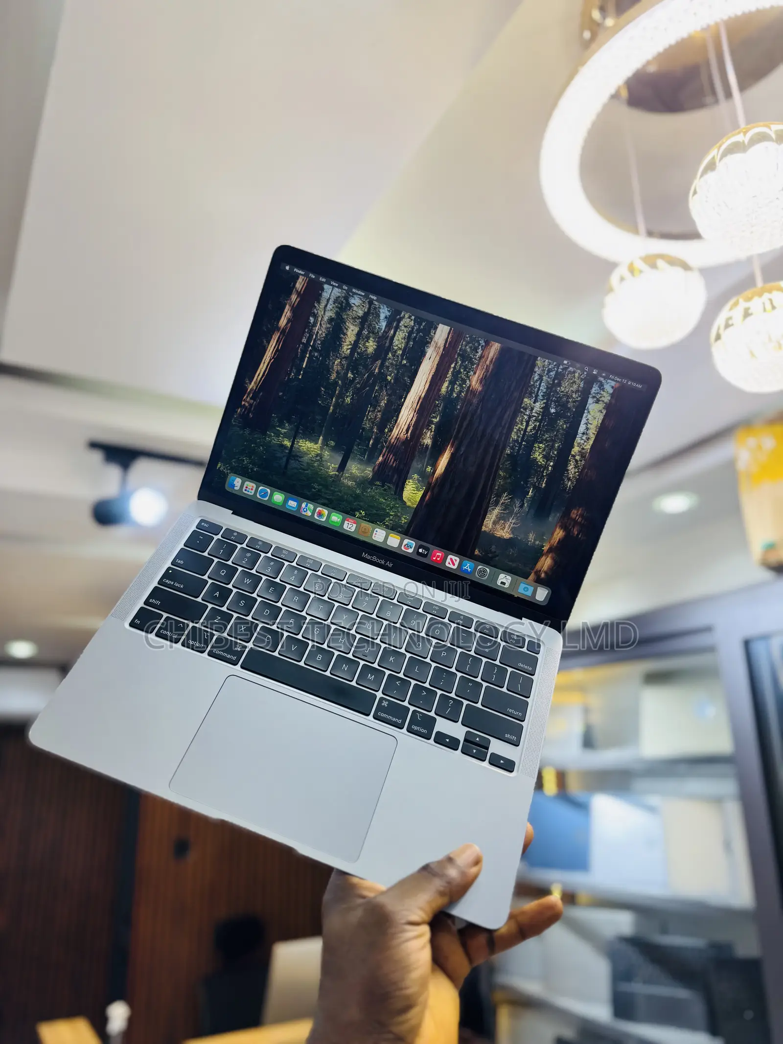 Laptop Apple MacBook Air 2020 8GB Intel Core i5 SSD 512GB