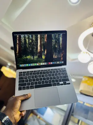 Laptop Apple MacBook Air 2020 8GB Intel Core i5 SSD 512GB