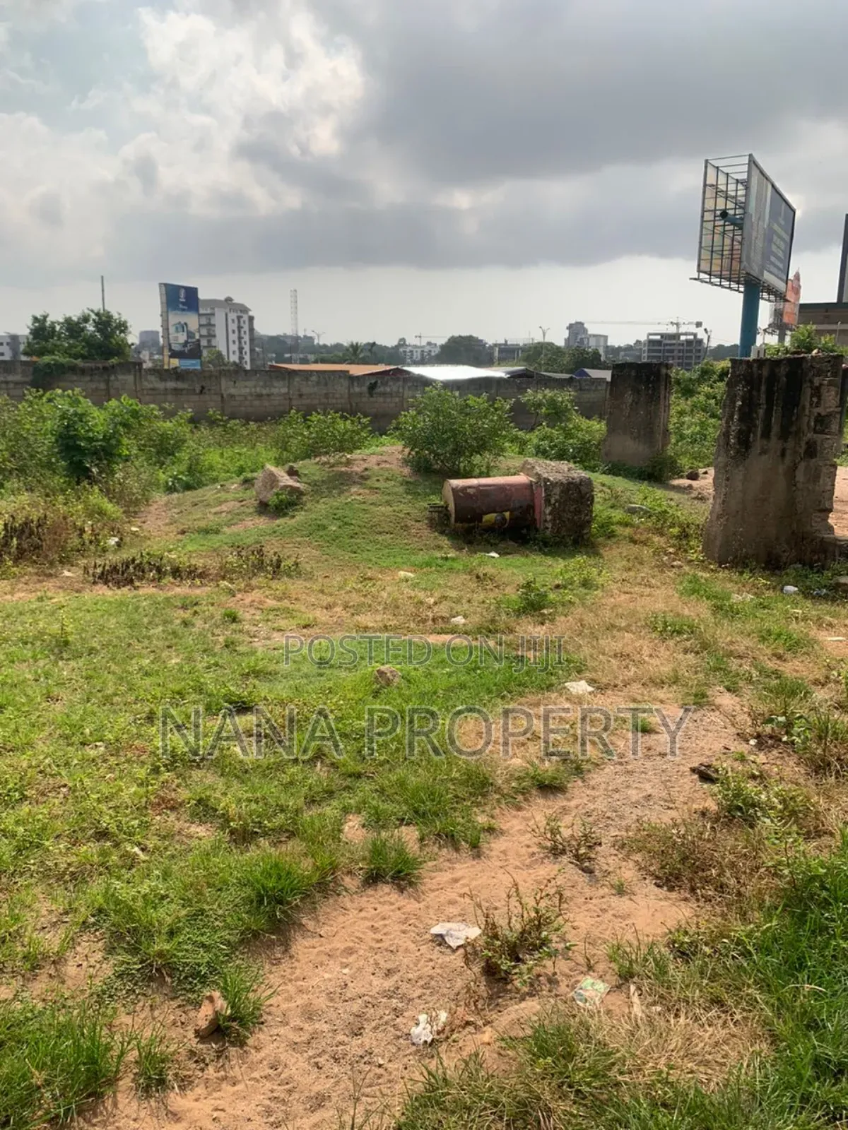 Six Plots of Land for Sale Located at Dzorwulu