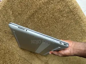 Laptop HP 15s 8GB AMD Ryzen 5 SSD 256GB