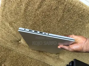Laptop Asus VivoBook 15 X505BA 8GB Intel Core i3 SSD 256GB