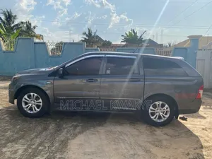 SsangYong Korando 2015 Matt Black