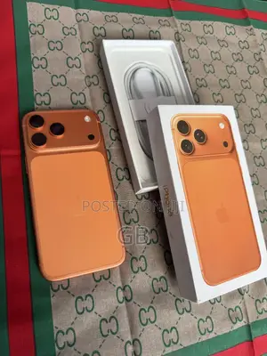 Apple iPhone 17 Pro Max 256 GB Orange