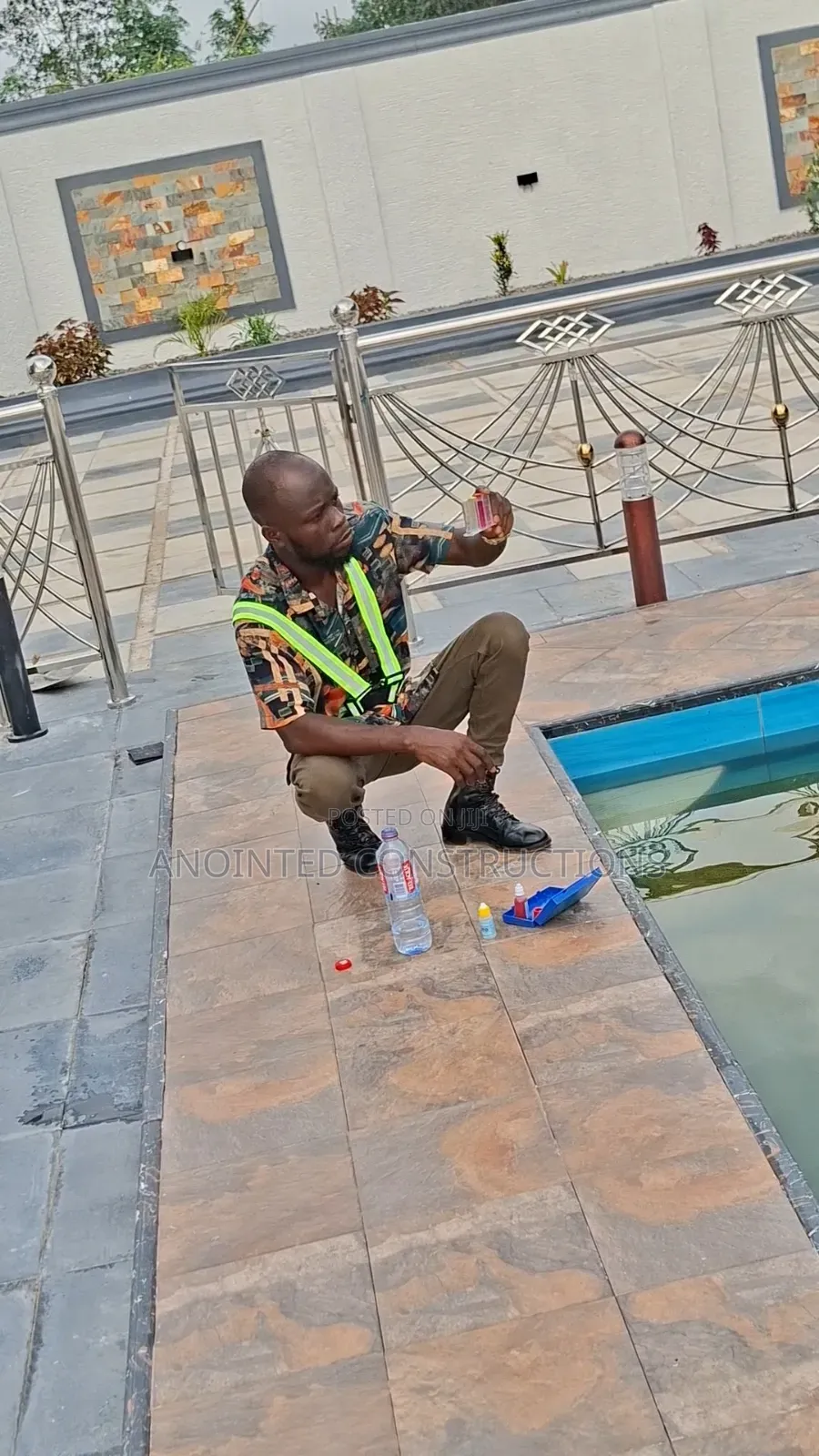Pool Chemicals Expert, Cleaning/Vacuuming