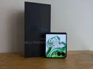New Motorola Razr 50 Ultra 256 GB Black