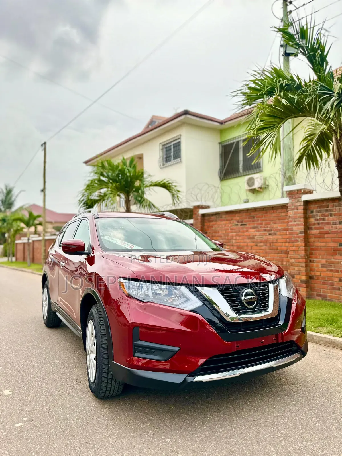 Nissan Rogue SV AWD 2020 Red