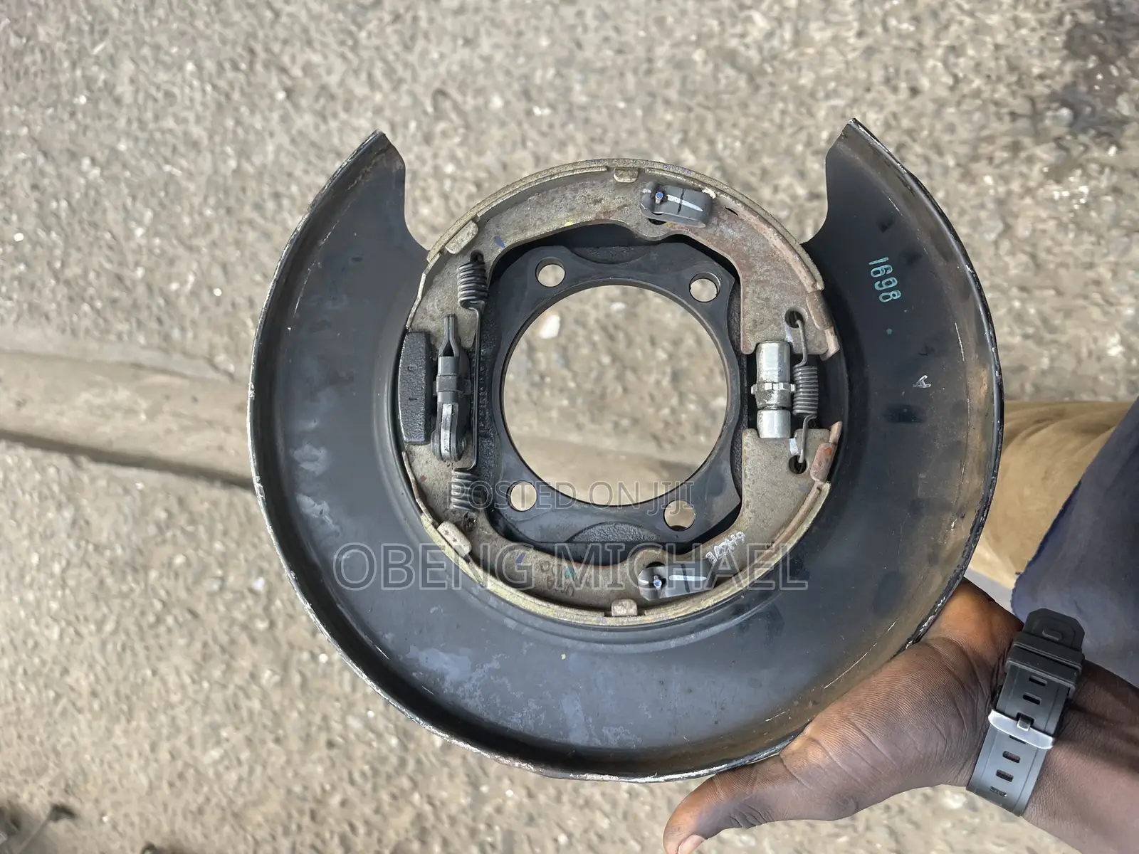 Sorento Back System Hand Break