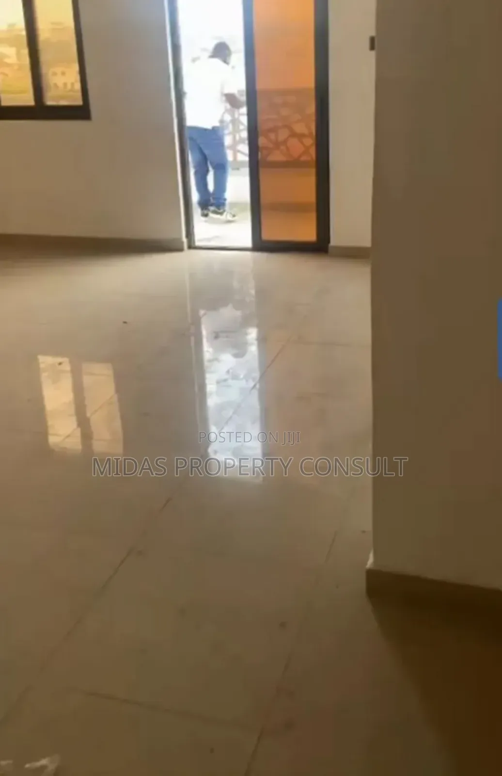 3bdrm Apartment in Abelemkpe for sale
