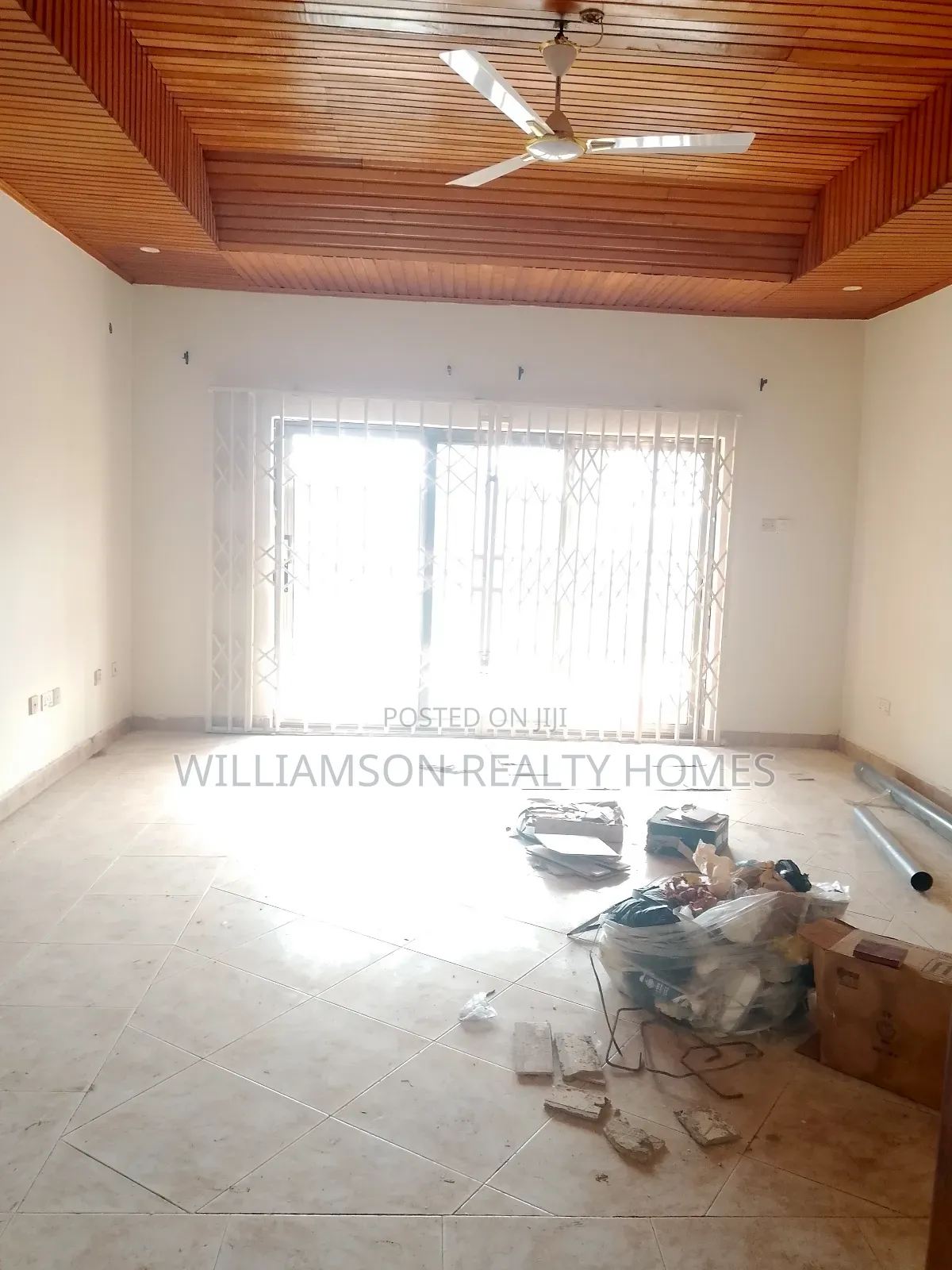 4bdrm House in Community 18 Area, Spintex for rent