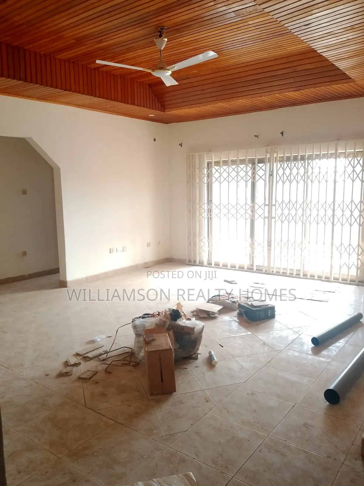 4bdrm House in Community 18 Area, Spintex for rent