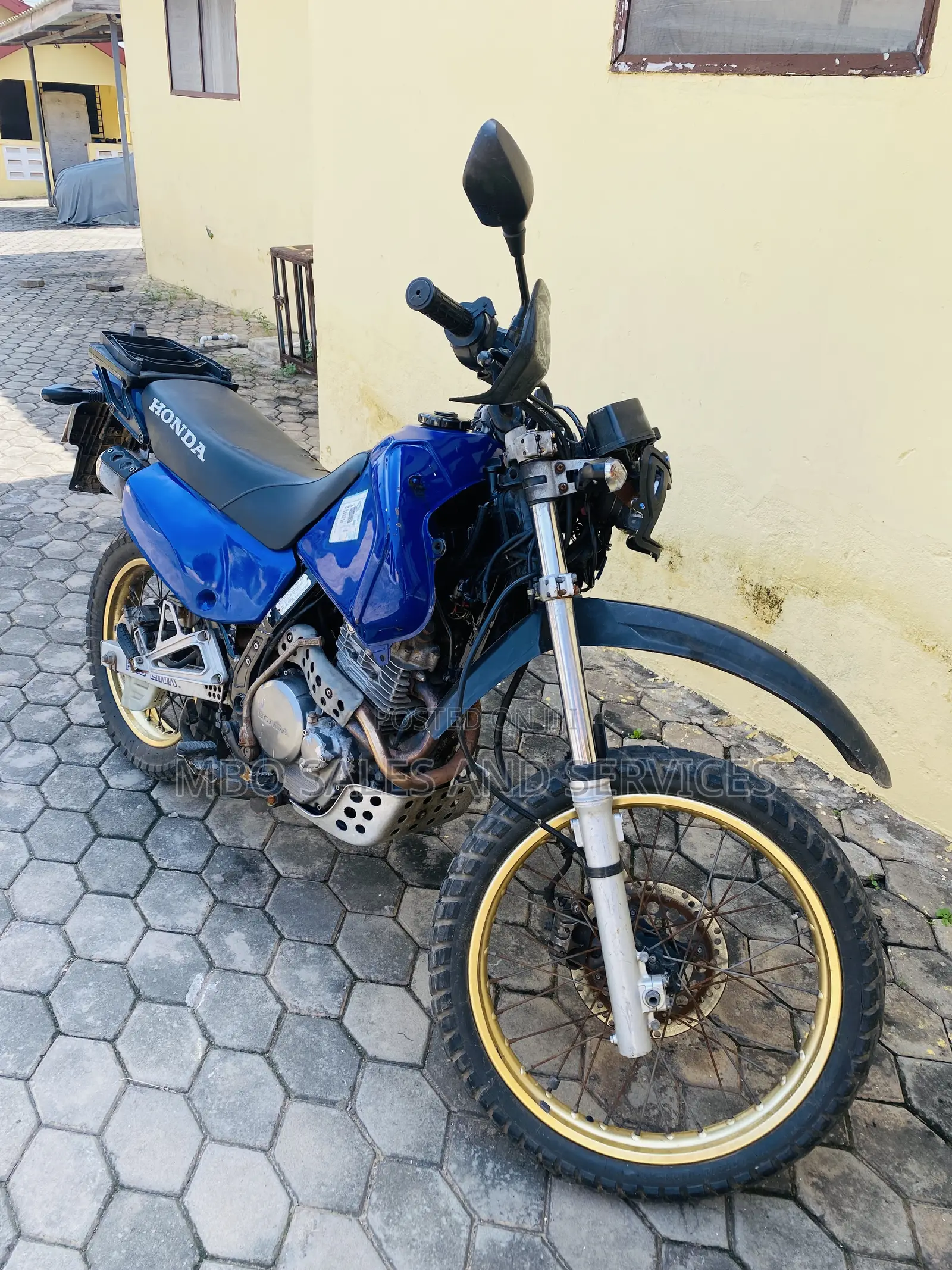 Honda 2012 Blue
