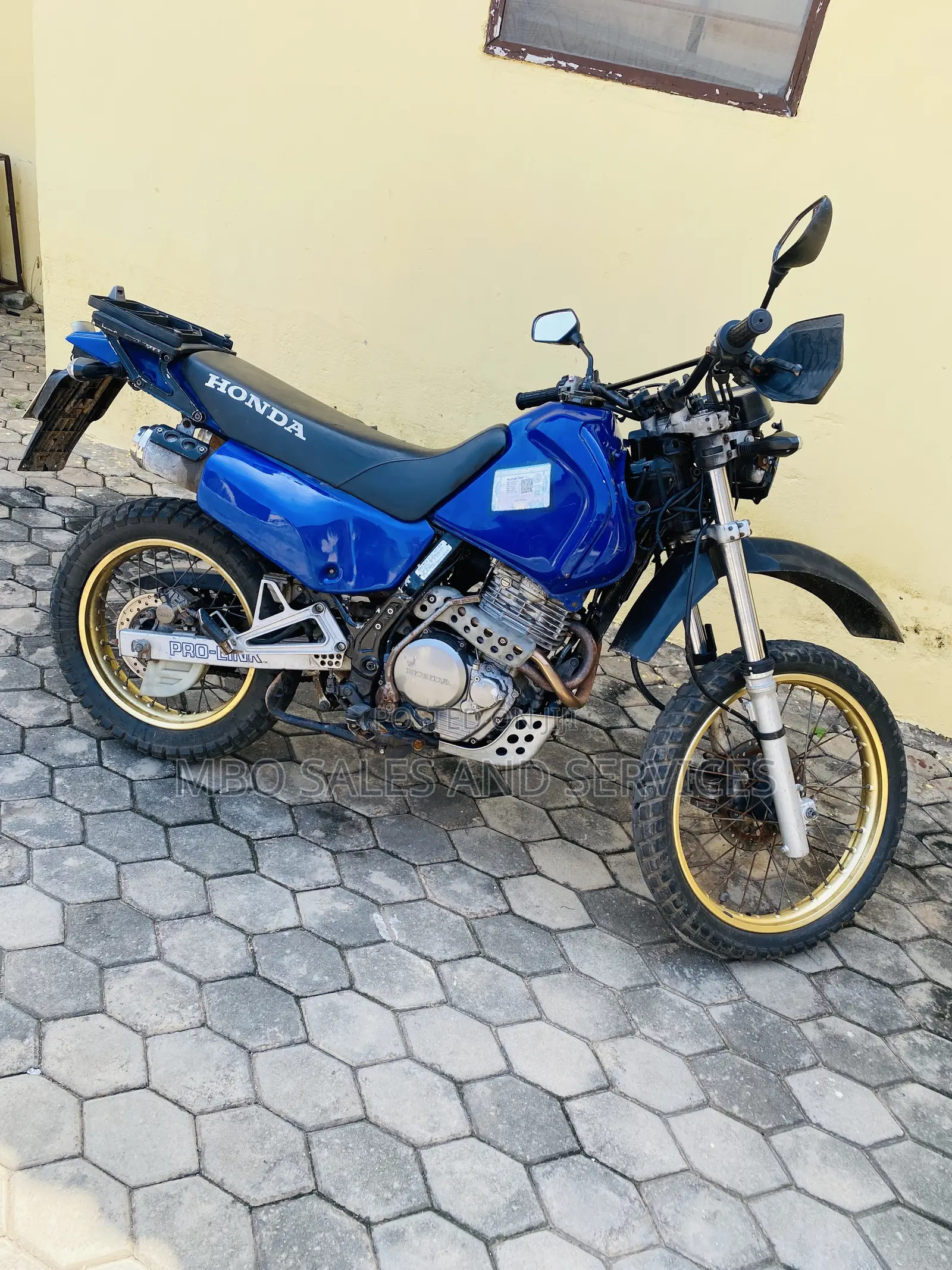 Honda 2012 Blue