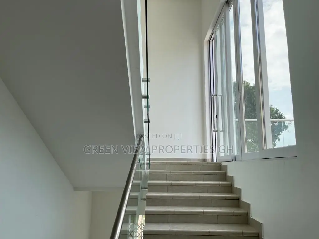 3bdrm House in Cantonments for rent