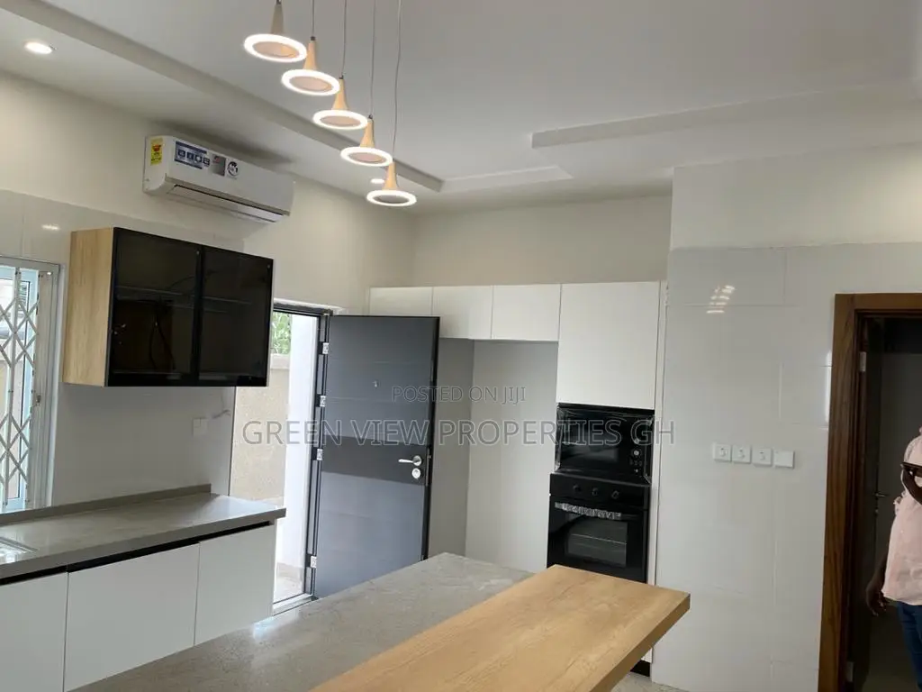 3bdrm House in Cantonments for rent