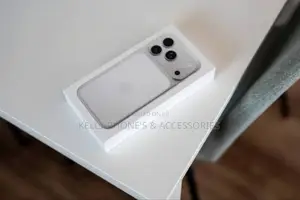 New Apple iPhone 17 Pro Max 512 GB Silver