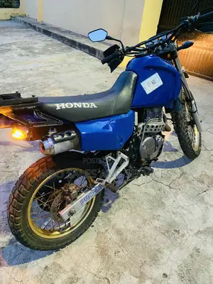 Honda 2012 Blue
