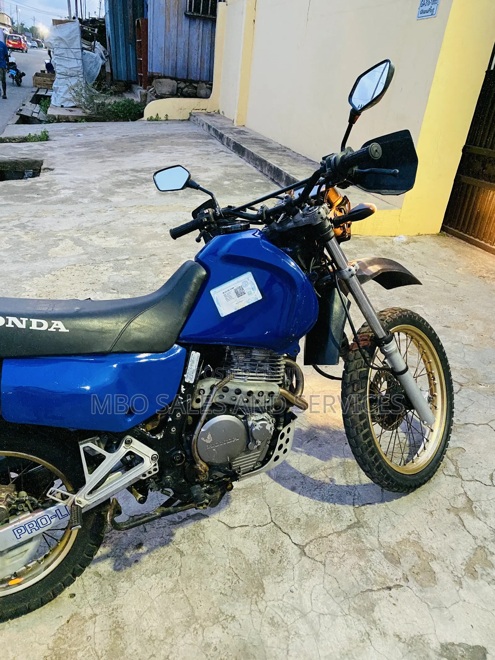 Honda 2012 Blue