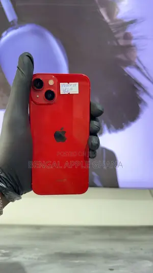 Apple iPhone 13 128 GB Red