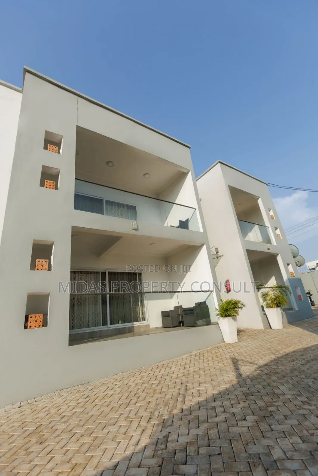 Furnished 2bdrm Apartment in East Legon for rent