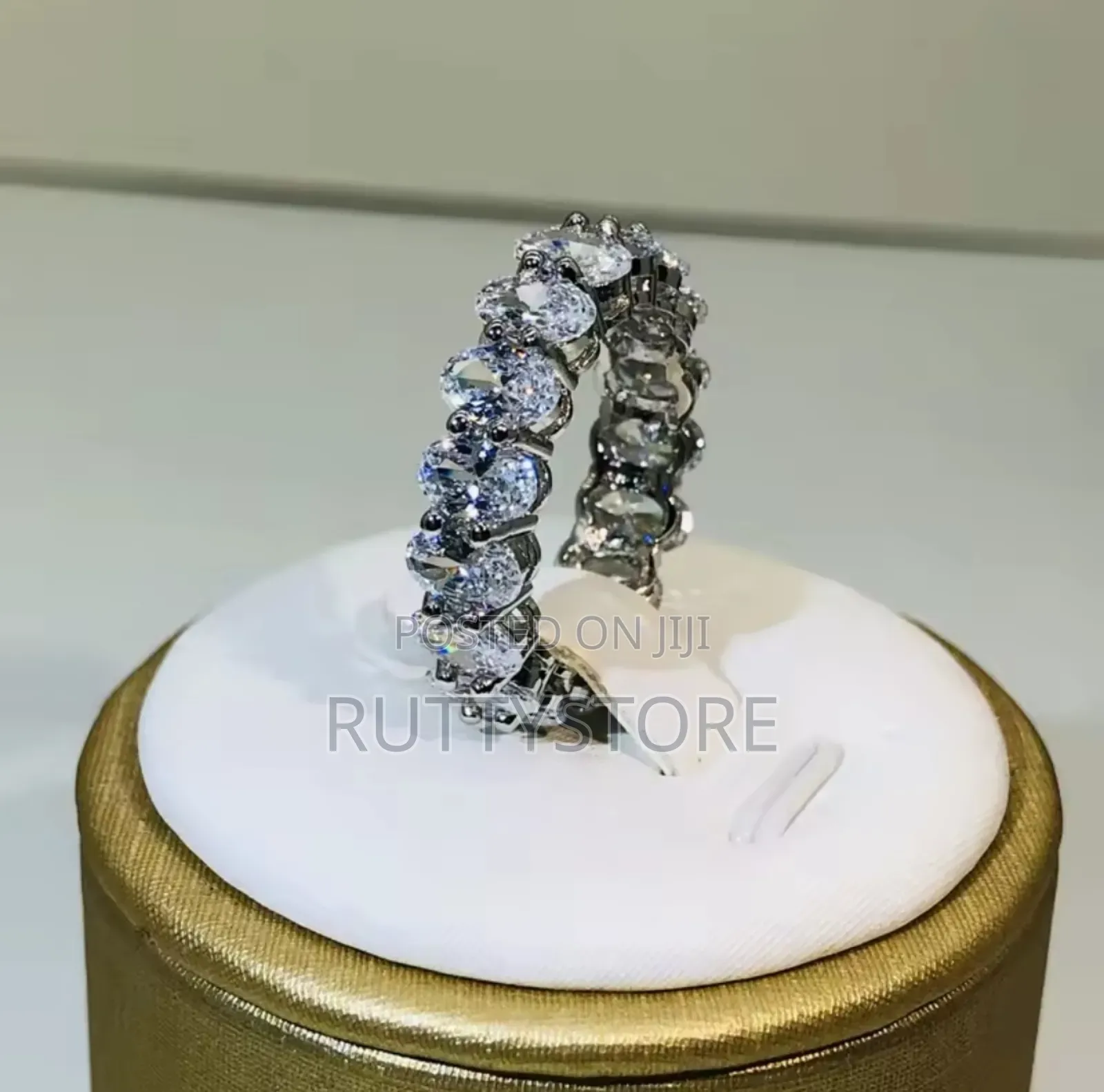 Paved Austrian Zircon Ring