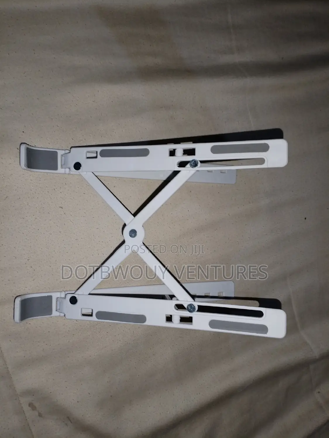 Portable Laptop, iPad Stand for "9-15 Inches"