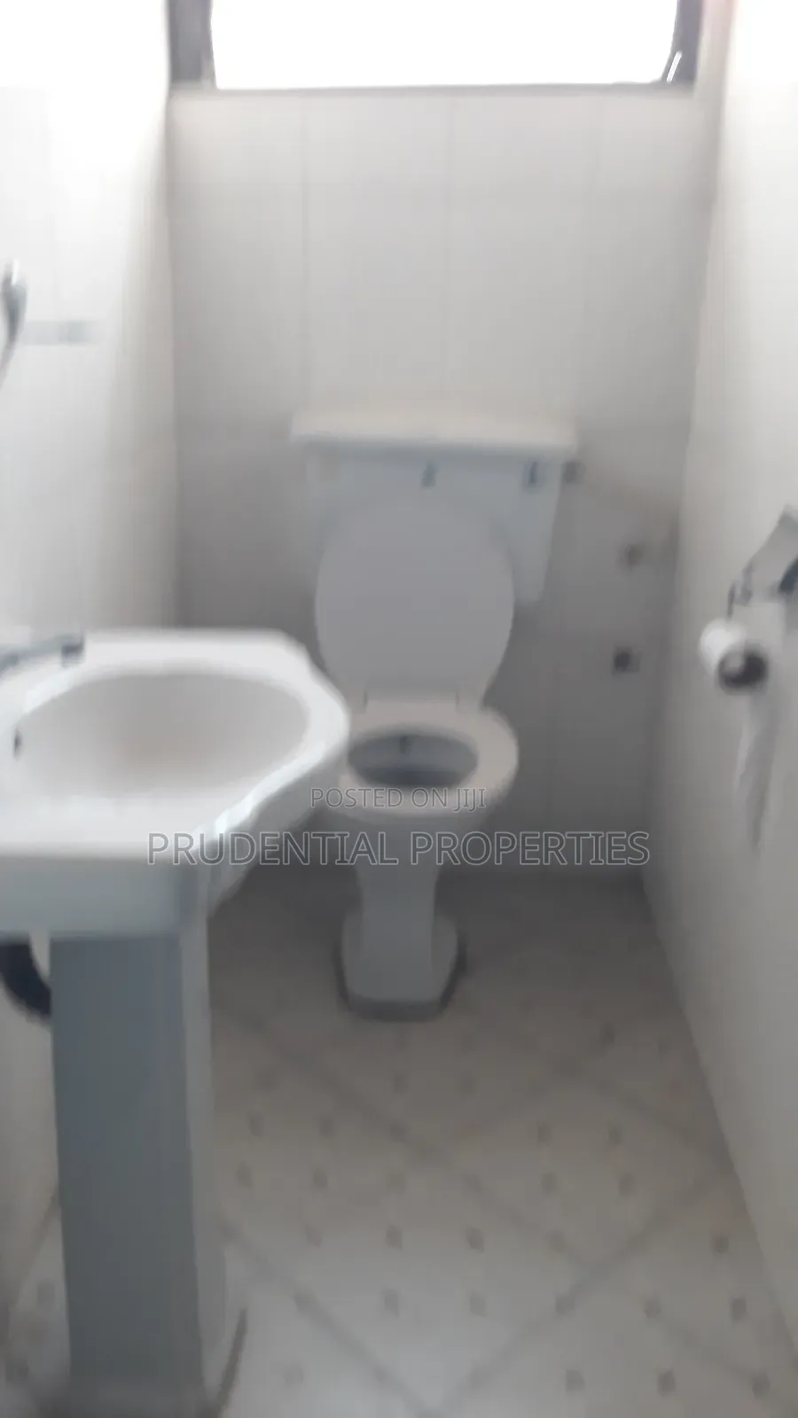Furnished 2bdrm Apartment in Anyaa for rent