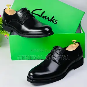 Clarks Black Leather Executive Shoes.