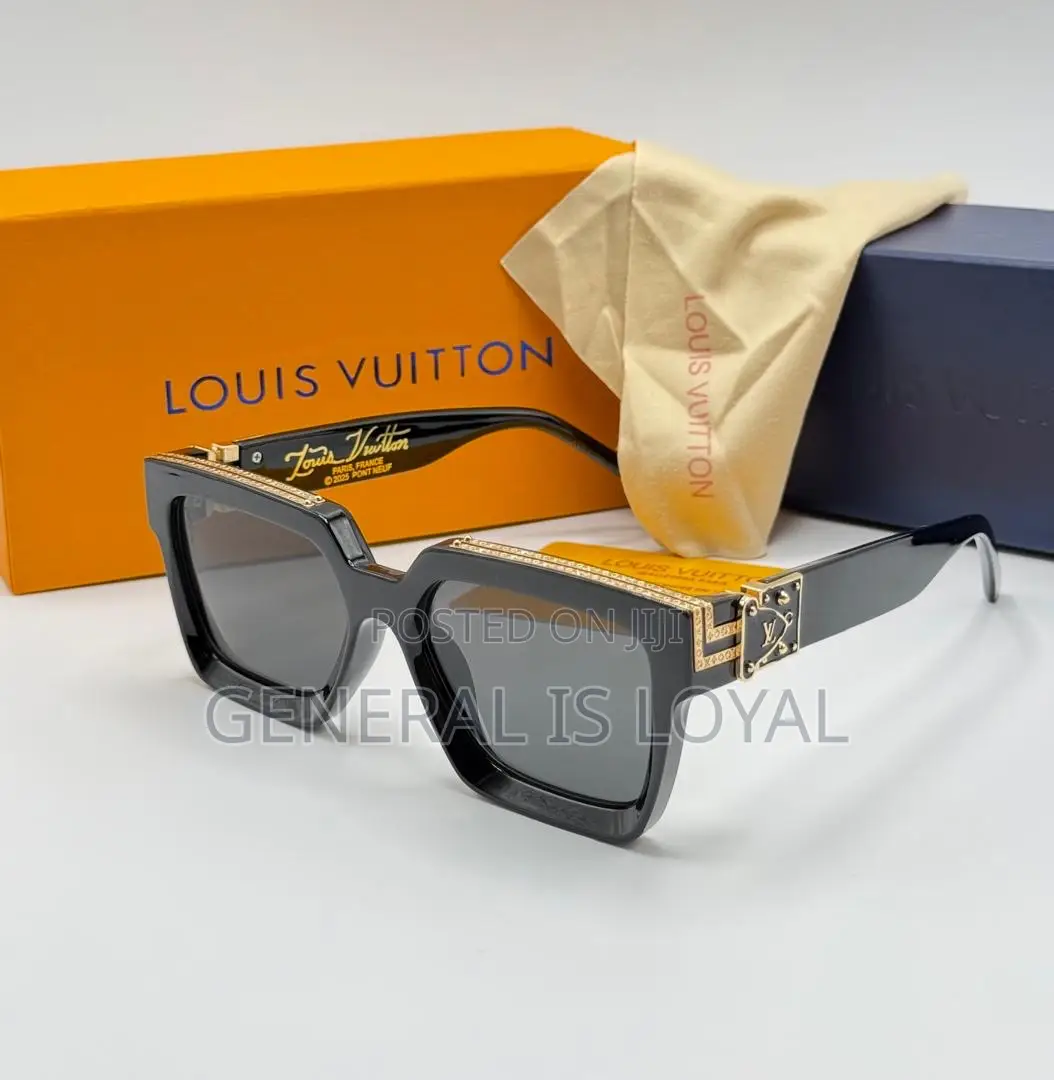 Louis Vuitton 1.1 Millionaires Sunglasses In Black Acetate  Gold-tone