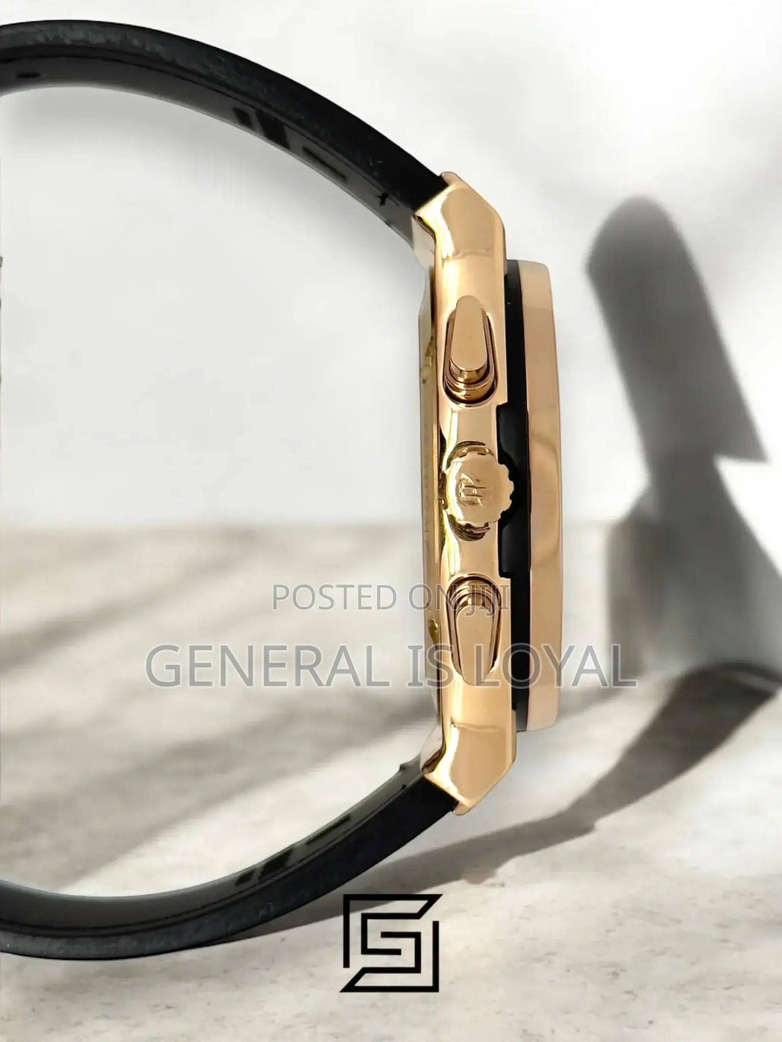Hublot Classic Fusion Chronograph King Gold Watch With A Black Dial