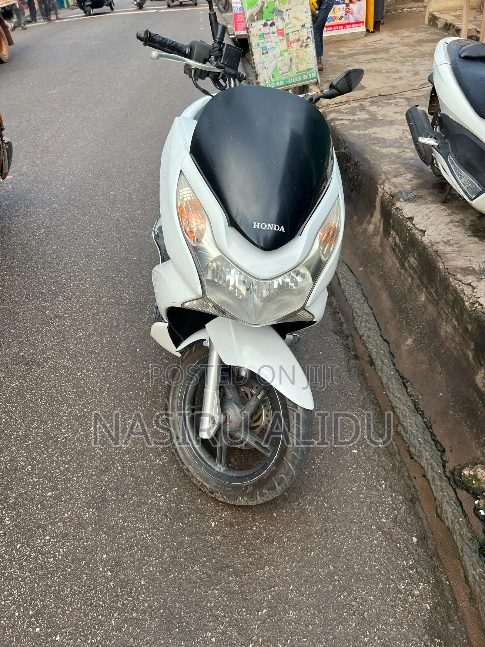 Honda 2022 White