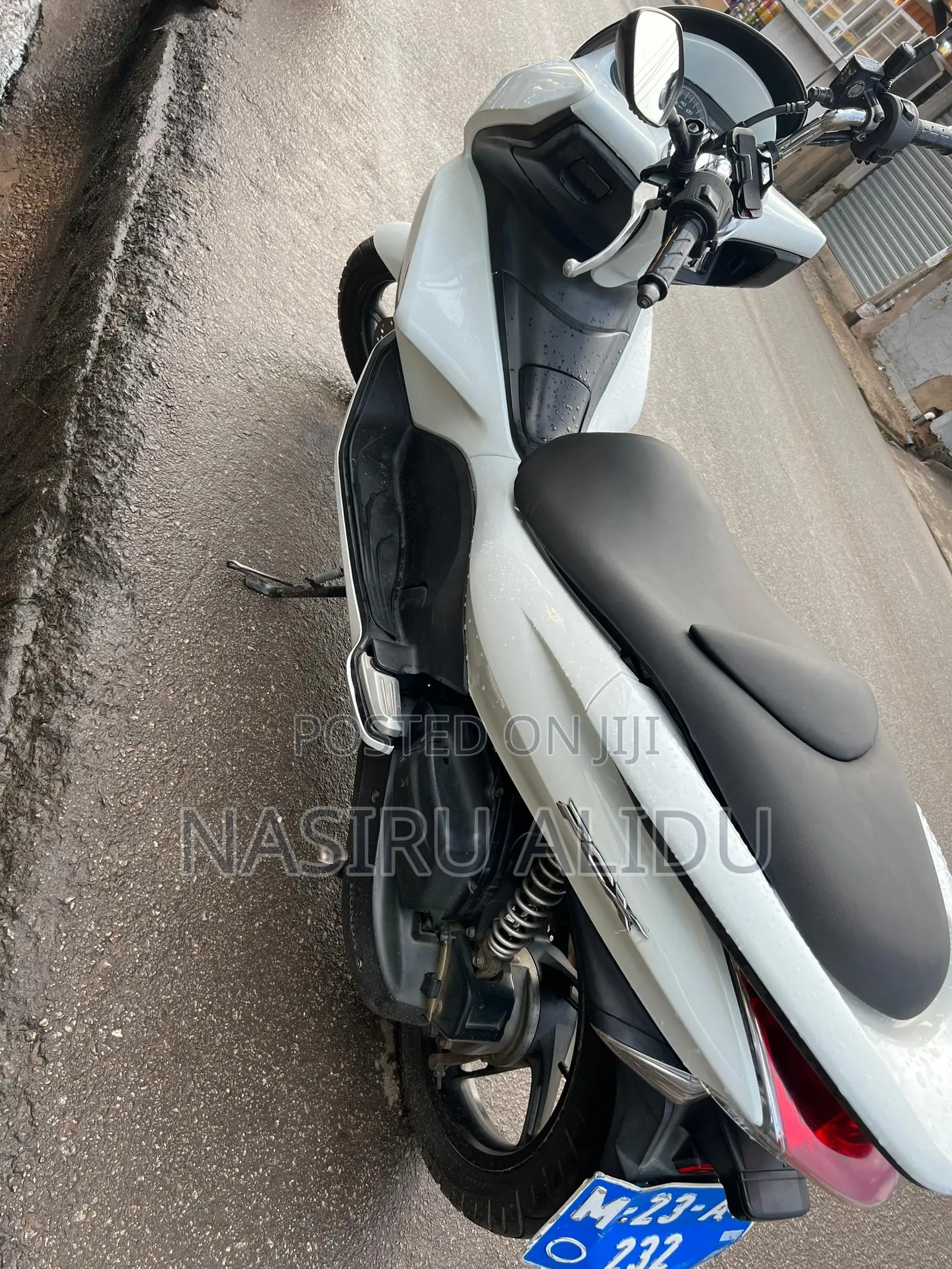Honda 2022 White