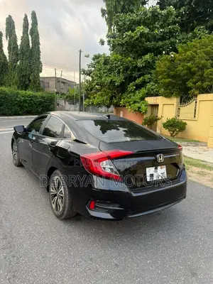 Honda Civic EX-T Sedan 2018 Black