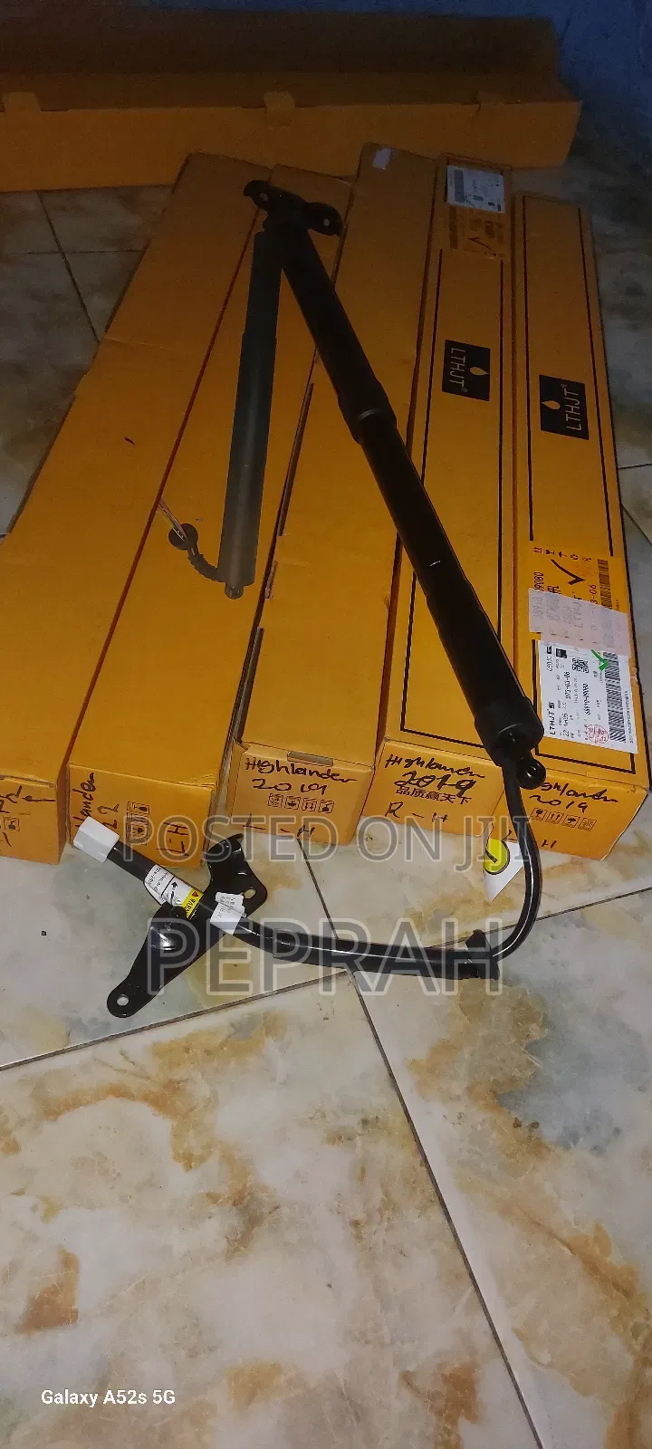 Toyota Highlander 2017 Electric Boat Shocks