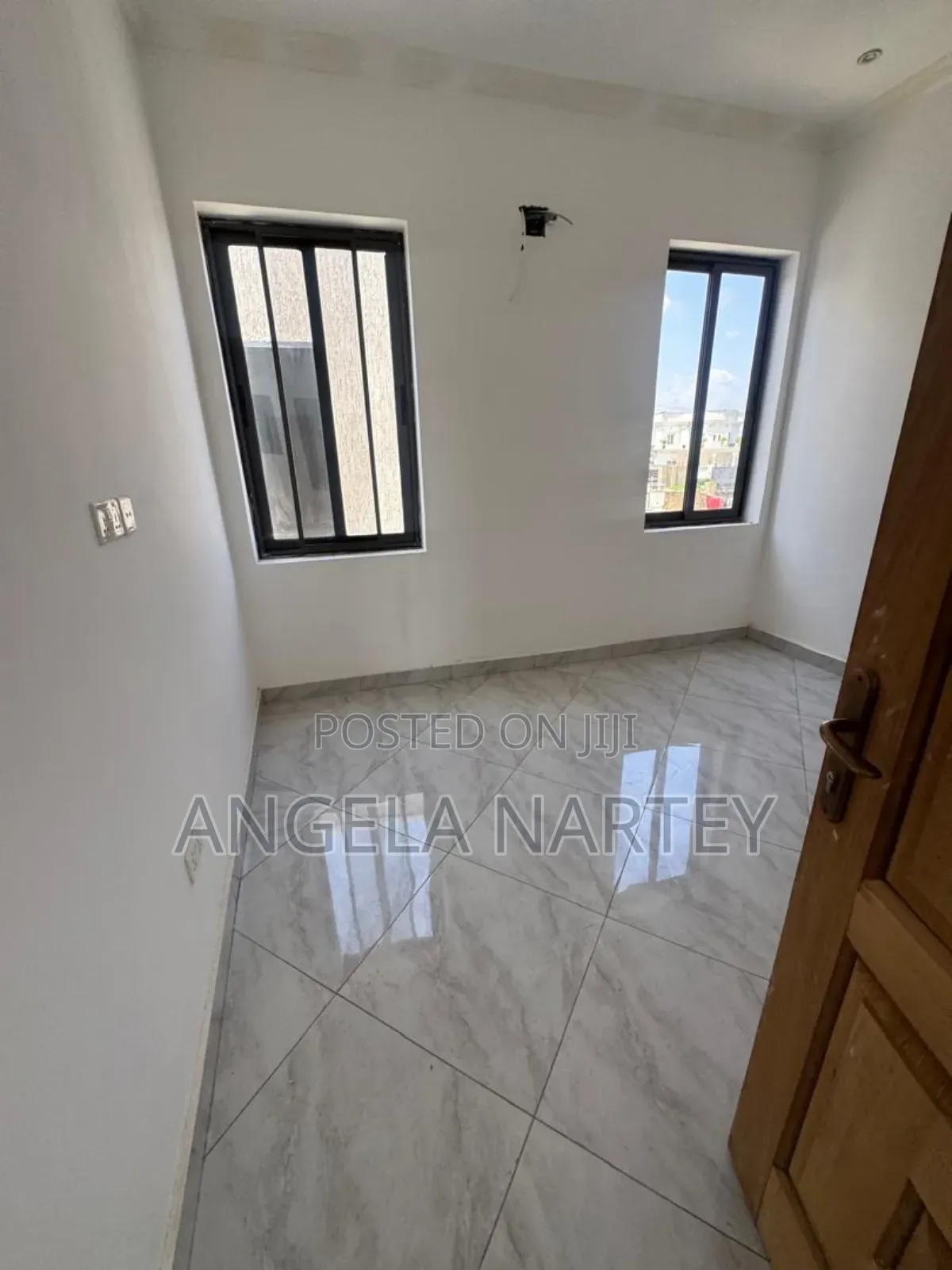 4bdrm House in Community 16 Lashibi for sale