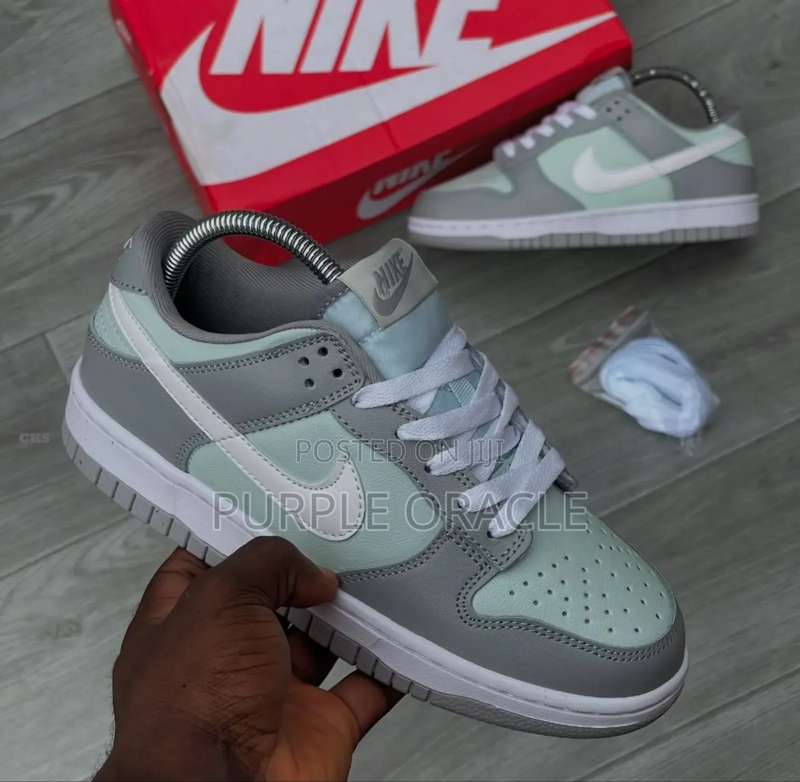 Nike Dunk Low Sneakers