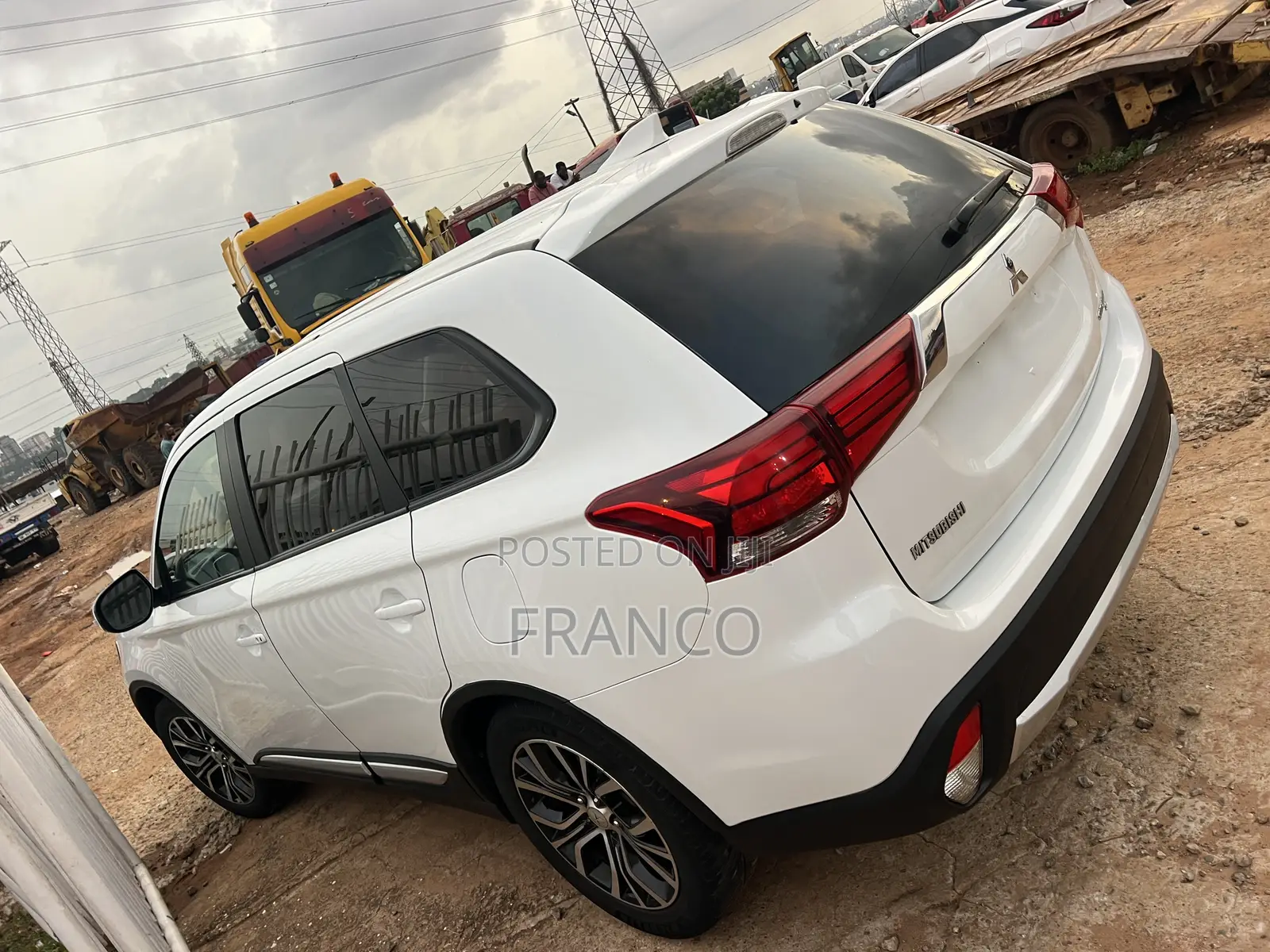 Mitsubishi Outlander SE FWD 2018 White
