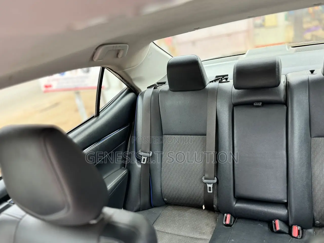 Toyota Corolla SE (1.8L 4cyl 6M) 2019 Black