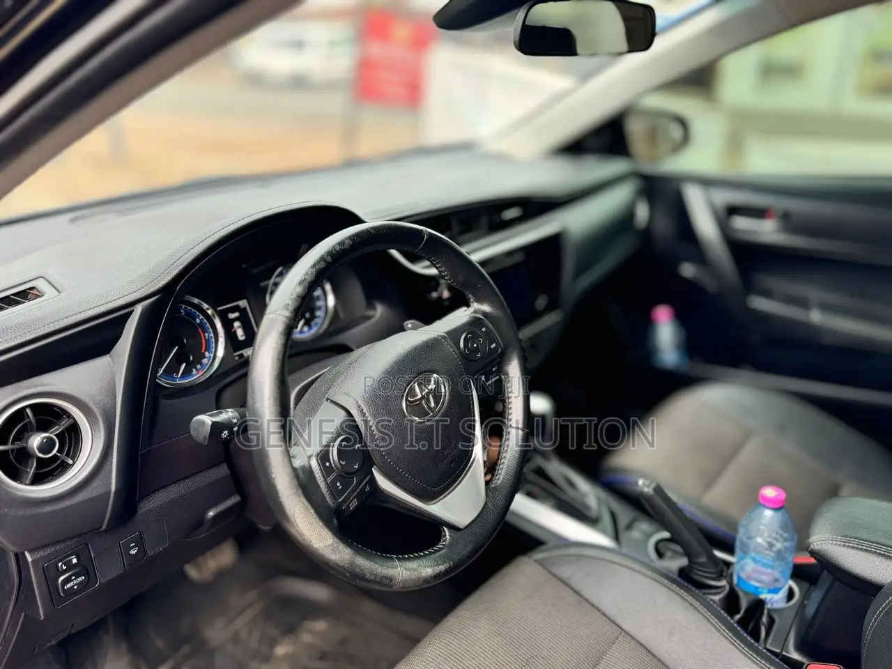 Toyota Corolla SE (1.8L 4cyl 6M) 2019 Black