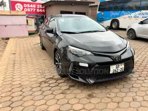 Toyota Corolla SE (1.8L 4cyl 6M) 2019 Black