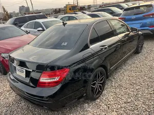 Mercedes-Benz C250 2014 Black