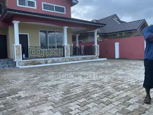 4bdrm House in E A Properties, Pentecost for sale