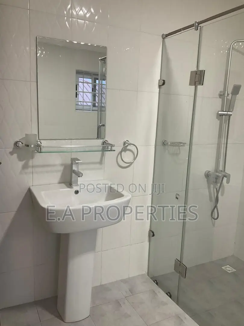 4bdrm House in E A Properties, Pentecost for sale