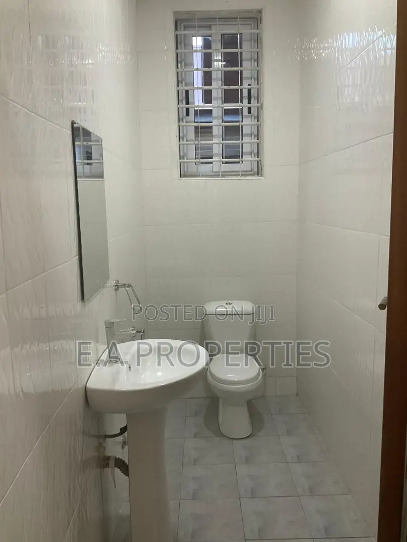 4bdrm House in E A Properties, Pentecost for sale