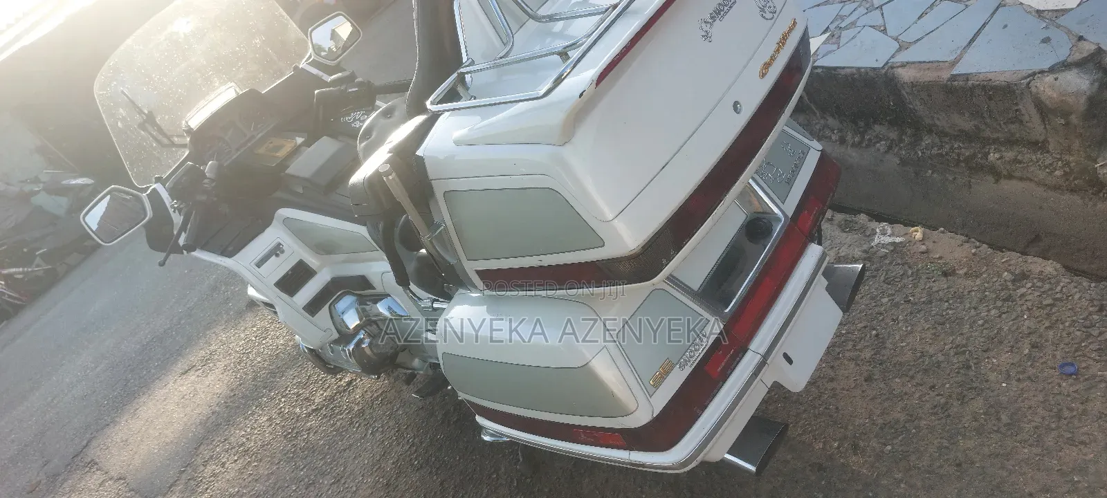 Honda Gold Wing 2010 White