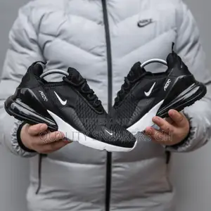 Nike 270 Black and White